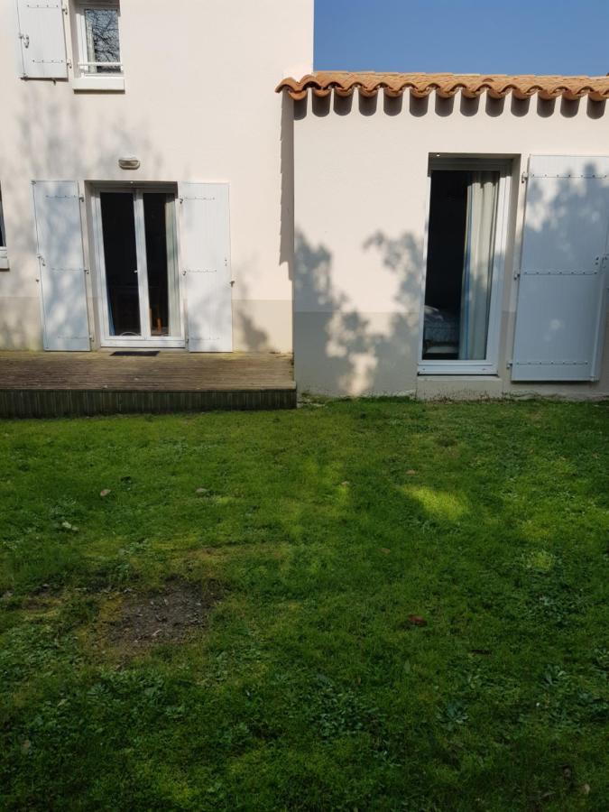 Villa Arretez Vous A Oleron à Le Château-dʼOléron Extérieur photo